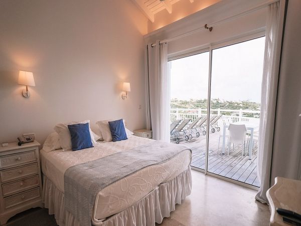 St. Barts Home 985624