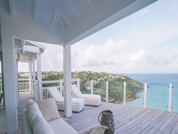 St. Barts Home 985624