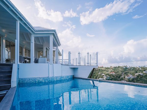 St. Barts Home 985624
