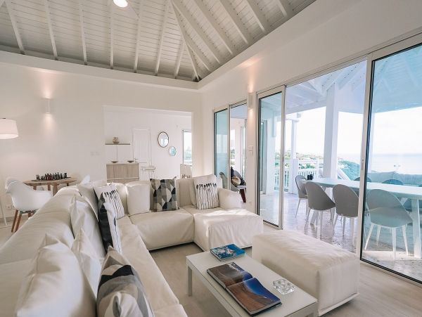 St. Barts Home 985624