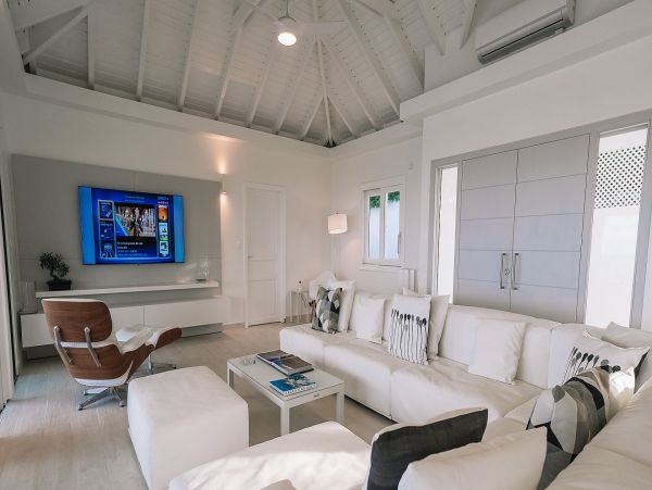 St. Barts Home 985624