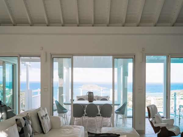 St. Barts Home 985624