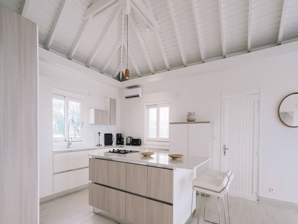 St. Barts Home 985624