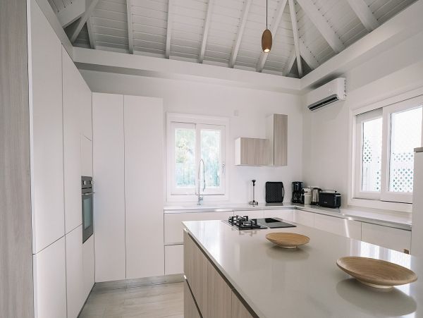 St. Barts Home 985624