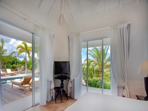 St. Barts Home 985625