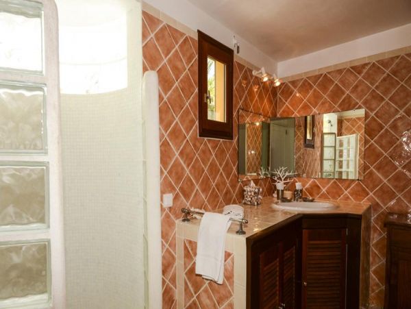 St. Barts Home 985626