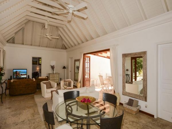 St. Barts Home 985626