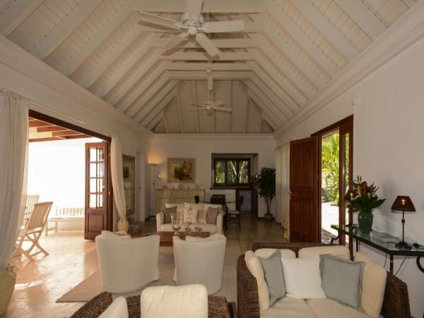 St. Barts Home 985626