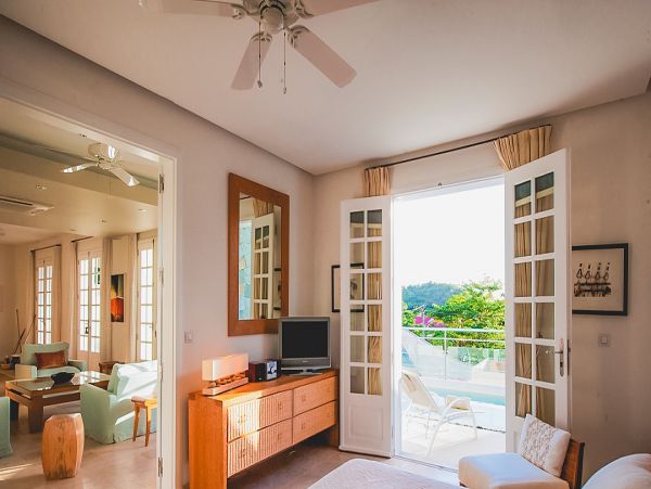 St. Barts Home 985627