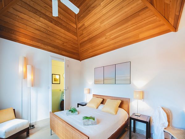 St. Barts Home 985627