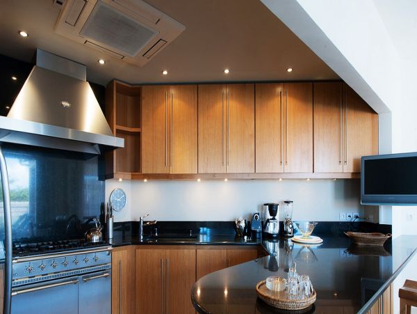 St. Barts Home 985627