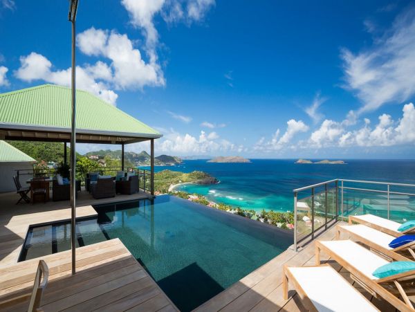 St. Barts Home 985628