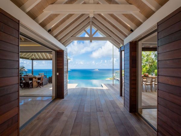 St. Barts Home 985628