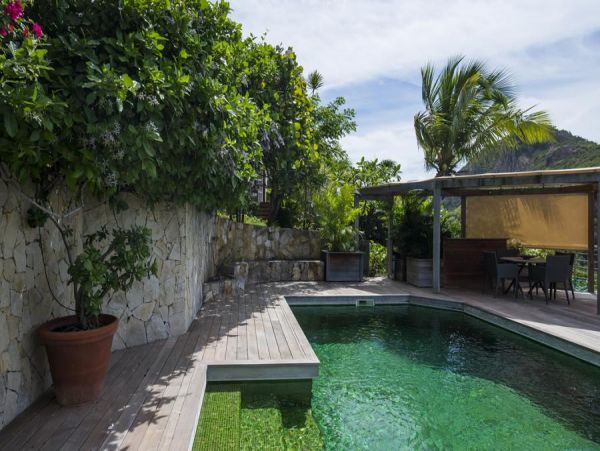 St. Barts Home 985629