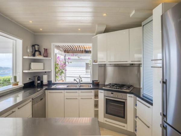 St. Barts Home 985629