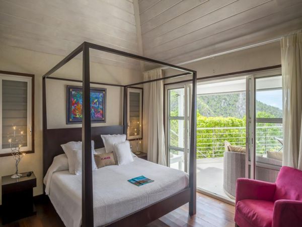 St. Barts Home 985629