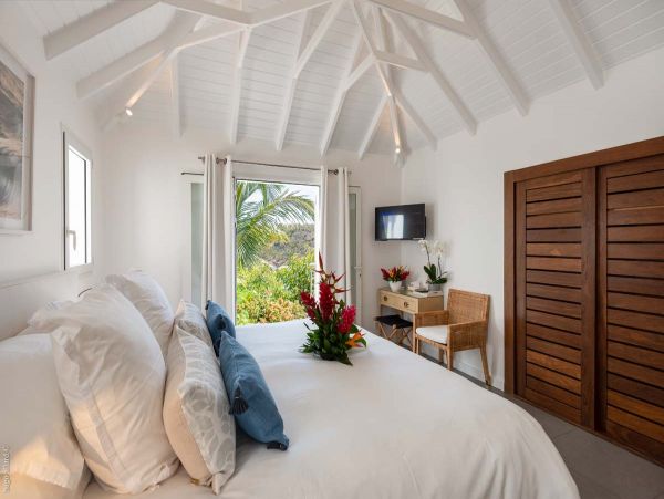 St. Barts Home 985630