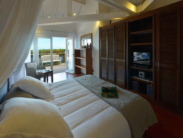 St. Barts Home 985632