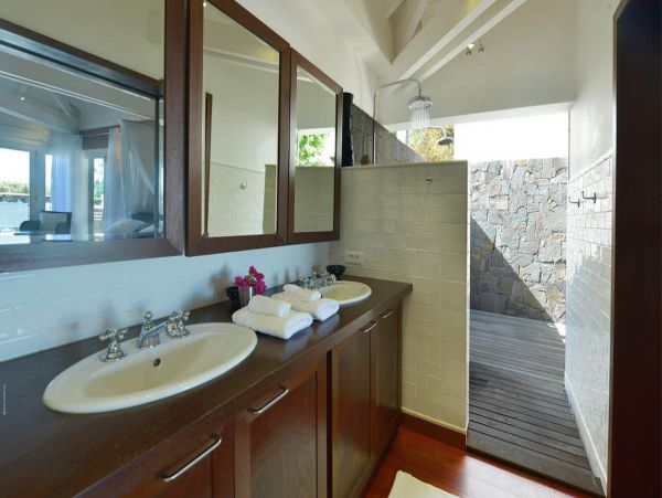 St. Barts Home 985632