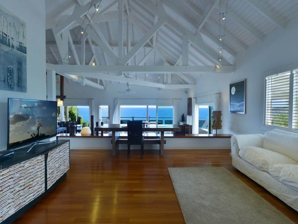 St. Barts Home 985632
