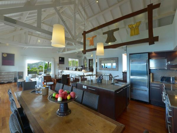 St. Barts Home 985632