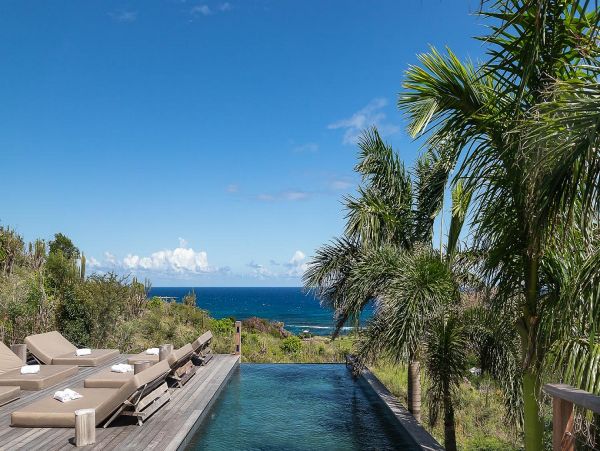 St. Barts Home 985633