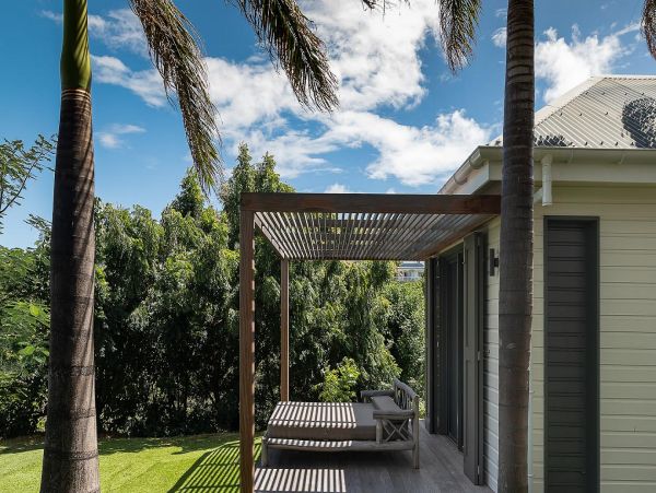 St. Barts Home 985633