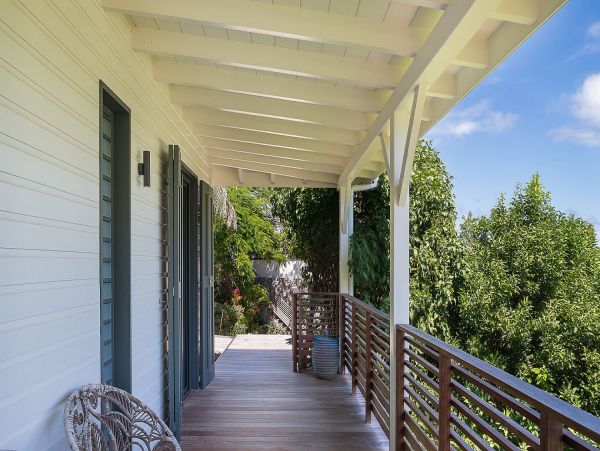 St. Barts Home 985633