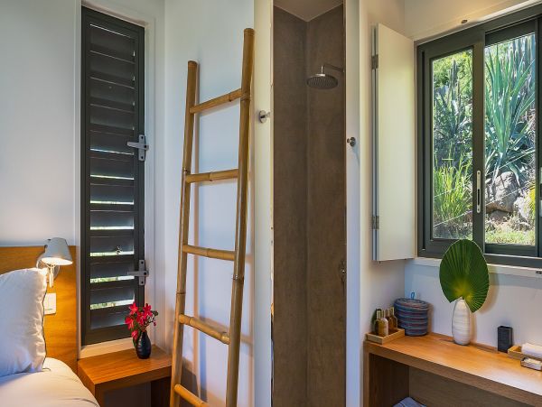 St. Barts Home 985633