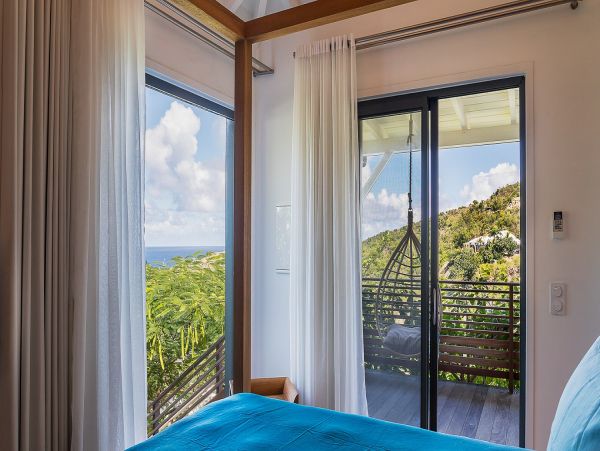 St. Barts Home 985633