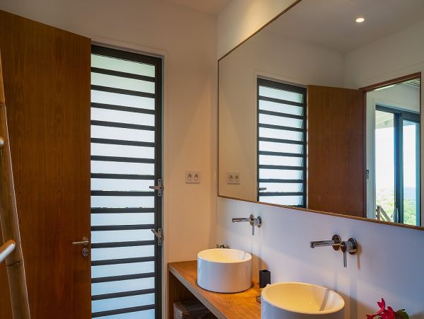 St. Barts Home 985633