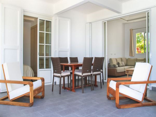 St. Barts Home 985635