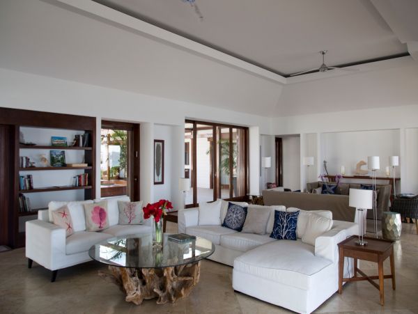 St. Barts Home 985636