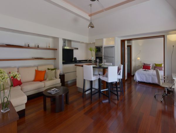 St. Barts Home 985636