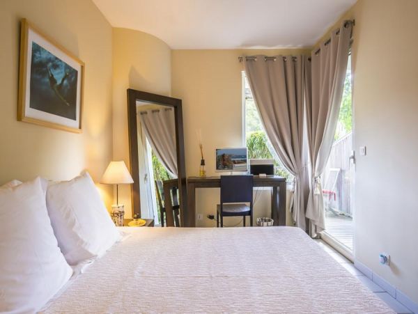 St. Barts Home 985637