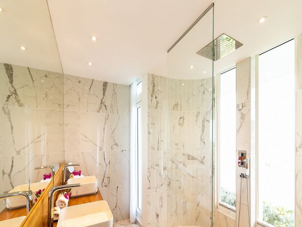 St. Barts Home 985640