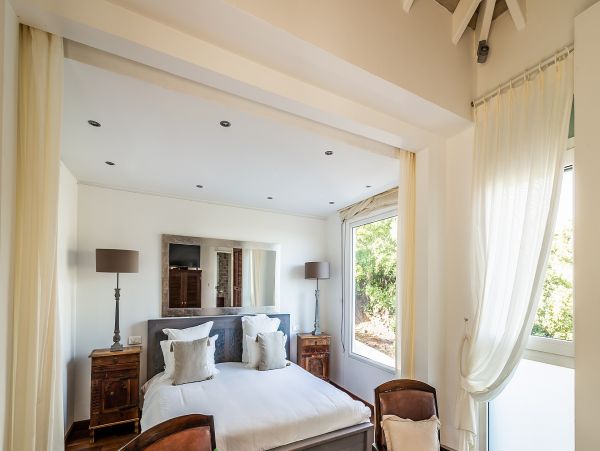 St. Barts Home 985640