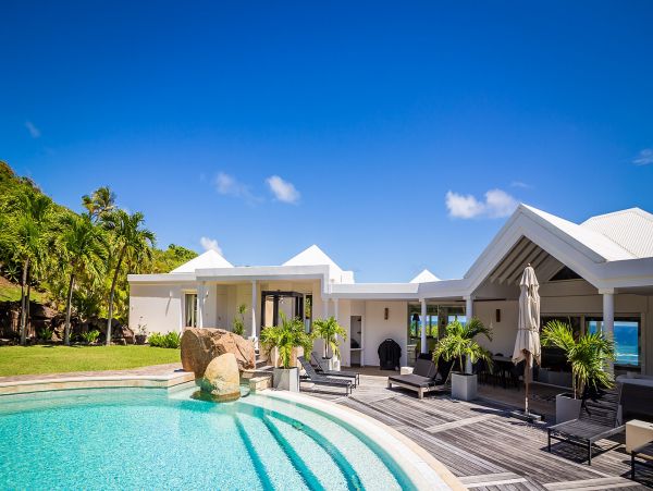 St. Barts Home 985640