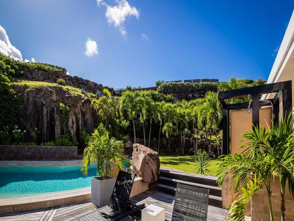 St. Barts Home 985640