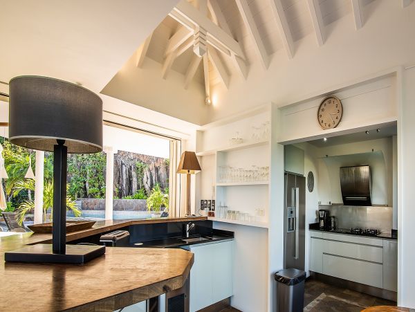 St. Barts Home 985640