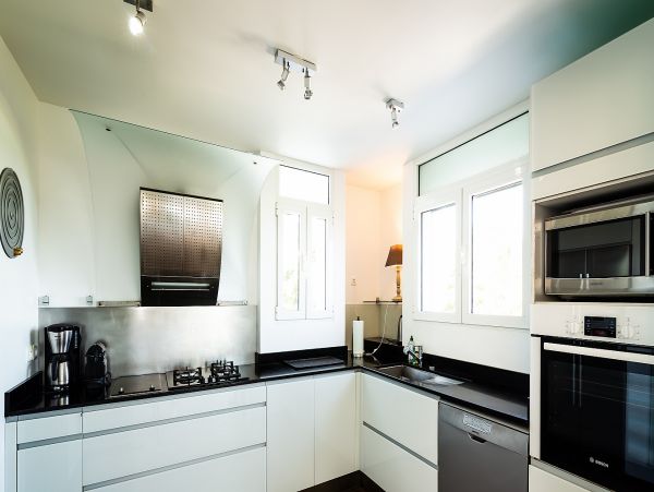 St. Barts Home 985640