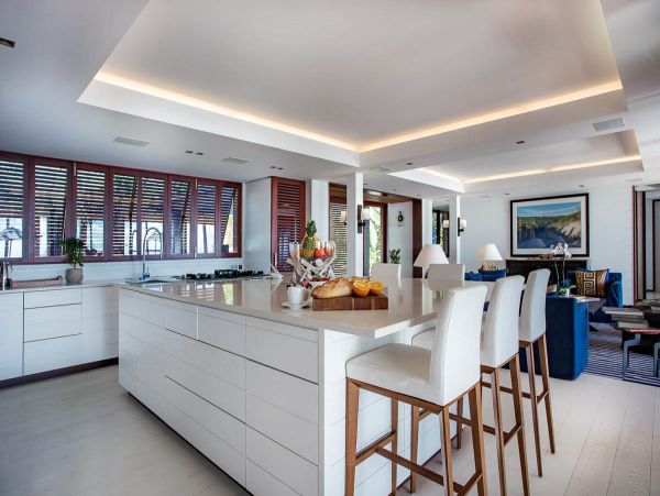 St. Barts Home 985642