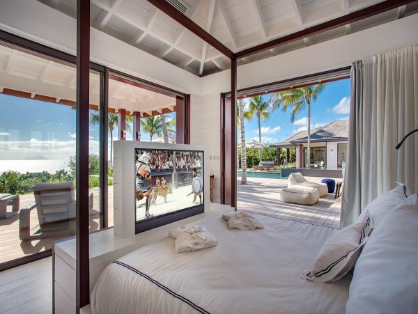 St. Barts Home 985642