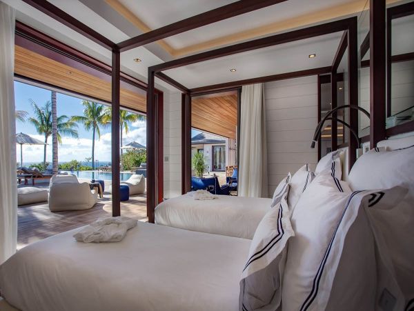 St. Barts Home 985642