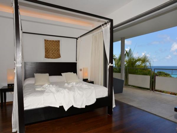 St. Barts Home 985643