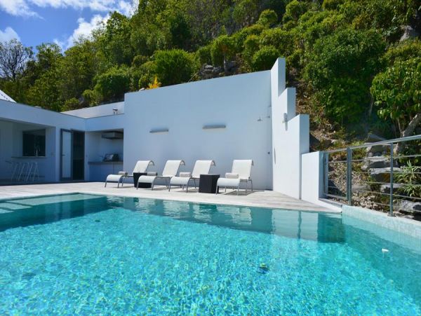 St. Barts Home 985643