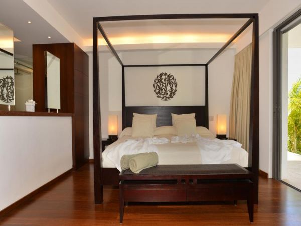 St. Barts Home 985643