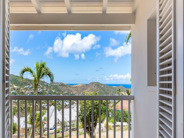 St. Barts Home 985644