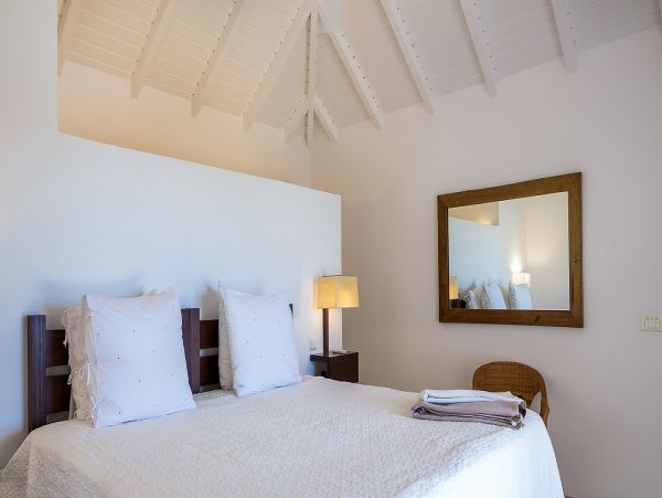 St. Barts Home 985644