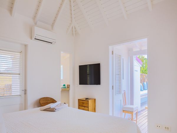 St. Barts Home 985644